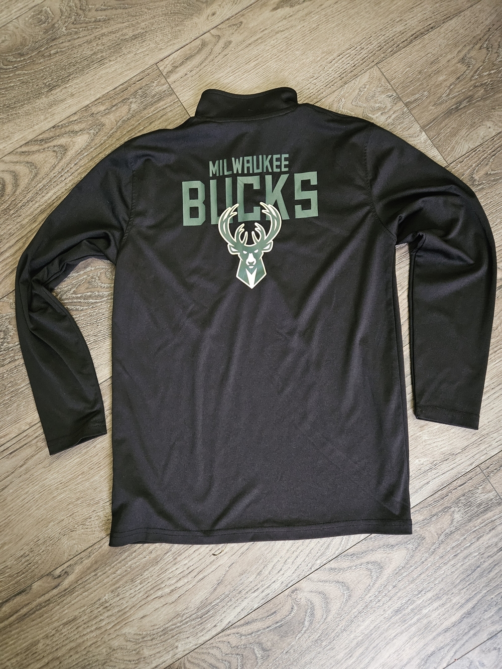 Milwaukee Bucks Quarter-Zip Pullover - Picture 3 of 3